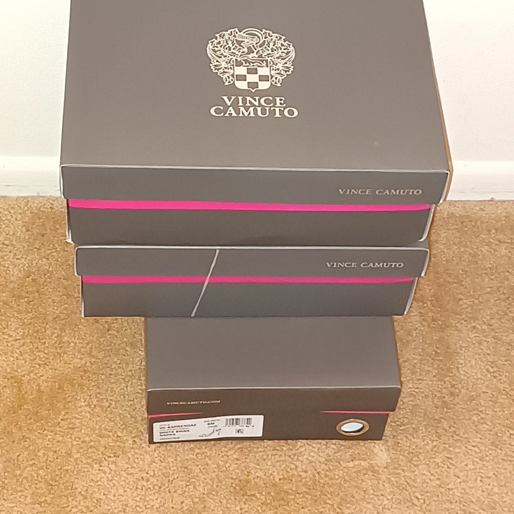 Vince Camuto Boxes